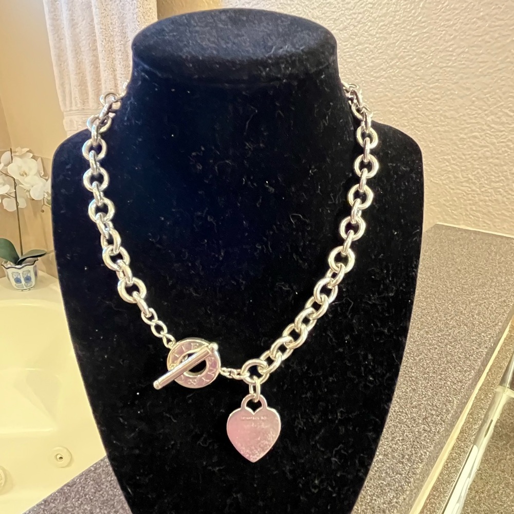 Sterling Return to Tiffany toggle necklace.